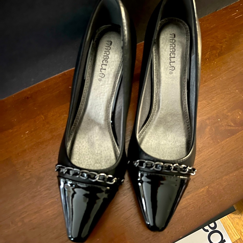 Brand new black heels